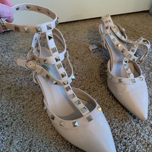 Nude studded straps shoes